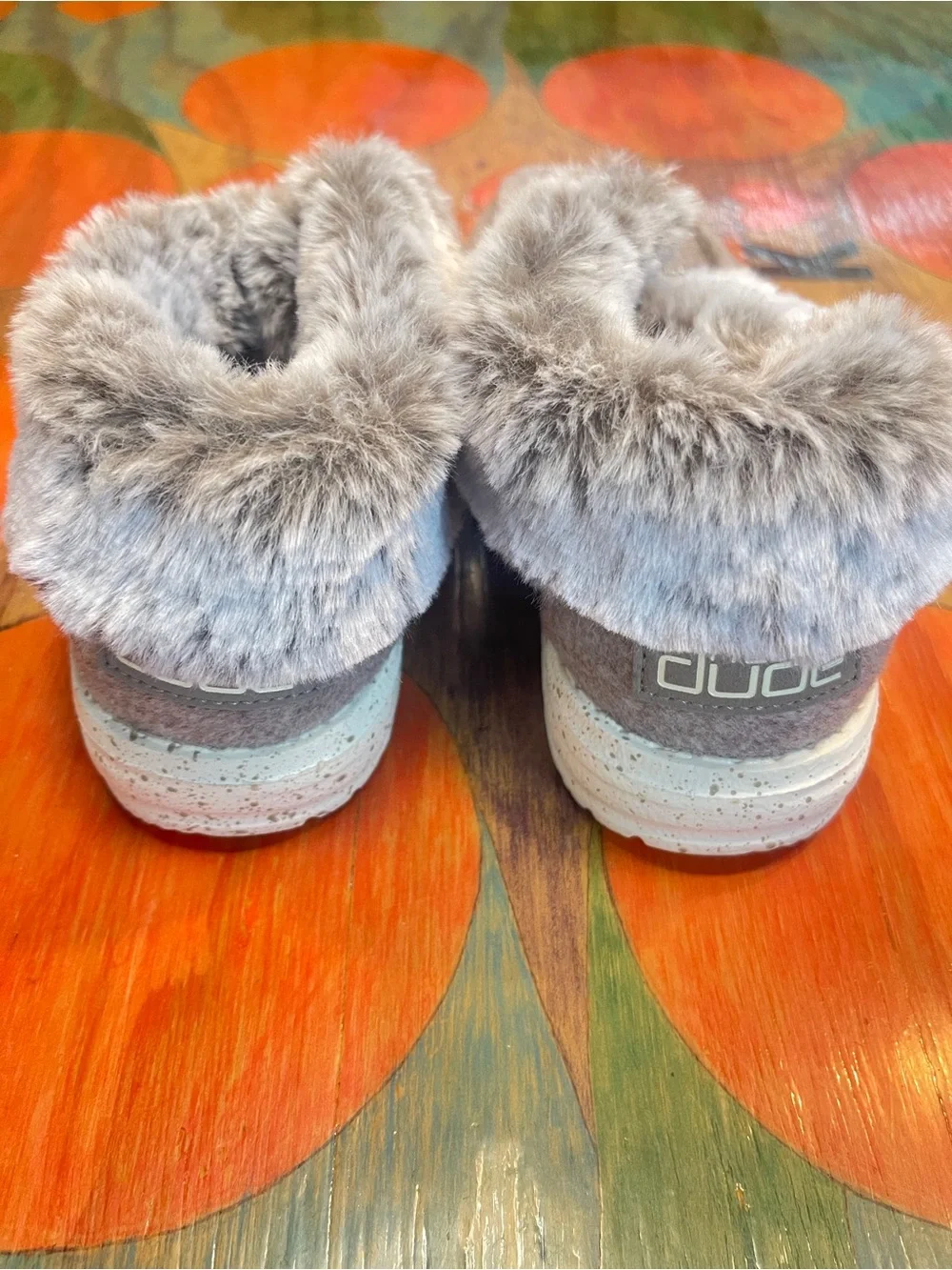 Hey Dude BRITT Charcoal Gray Fur Lined Lace-Up Shoes Size 6 Cozy Casual Comfort